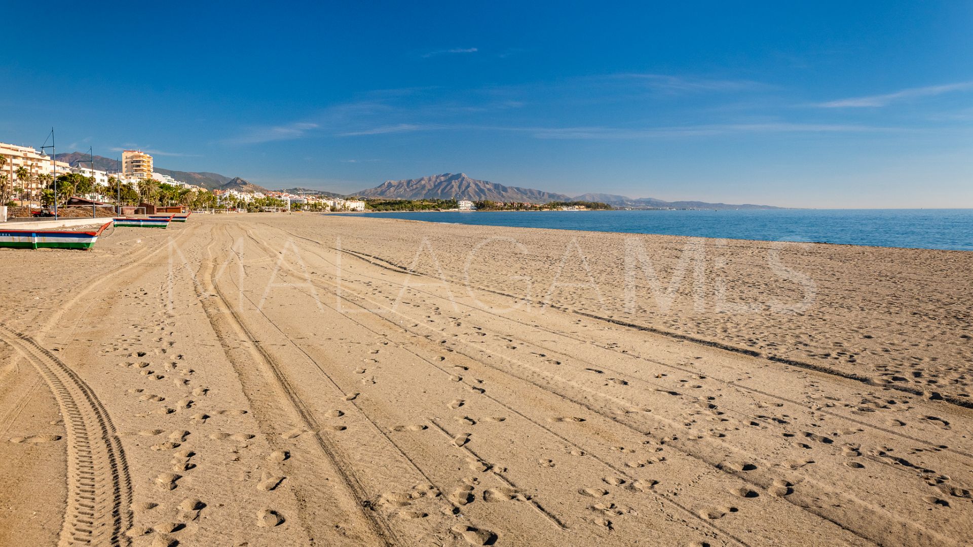 Maison for sale in Estepona Ville