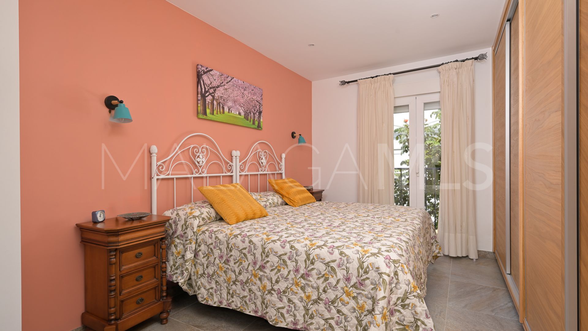 Maison for sale in Estepona Ville