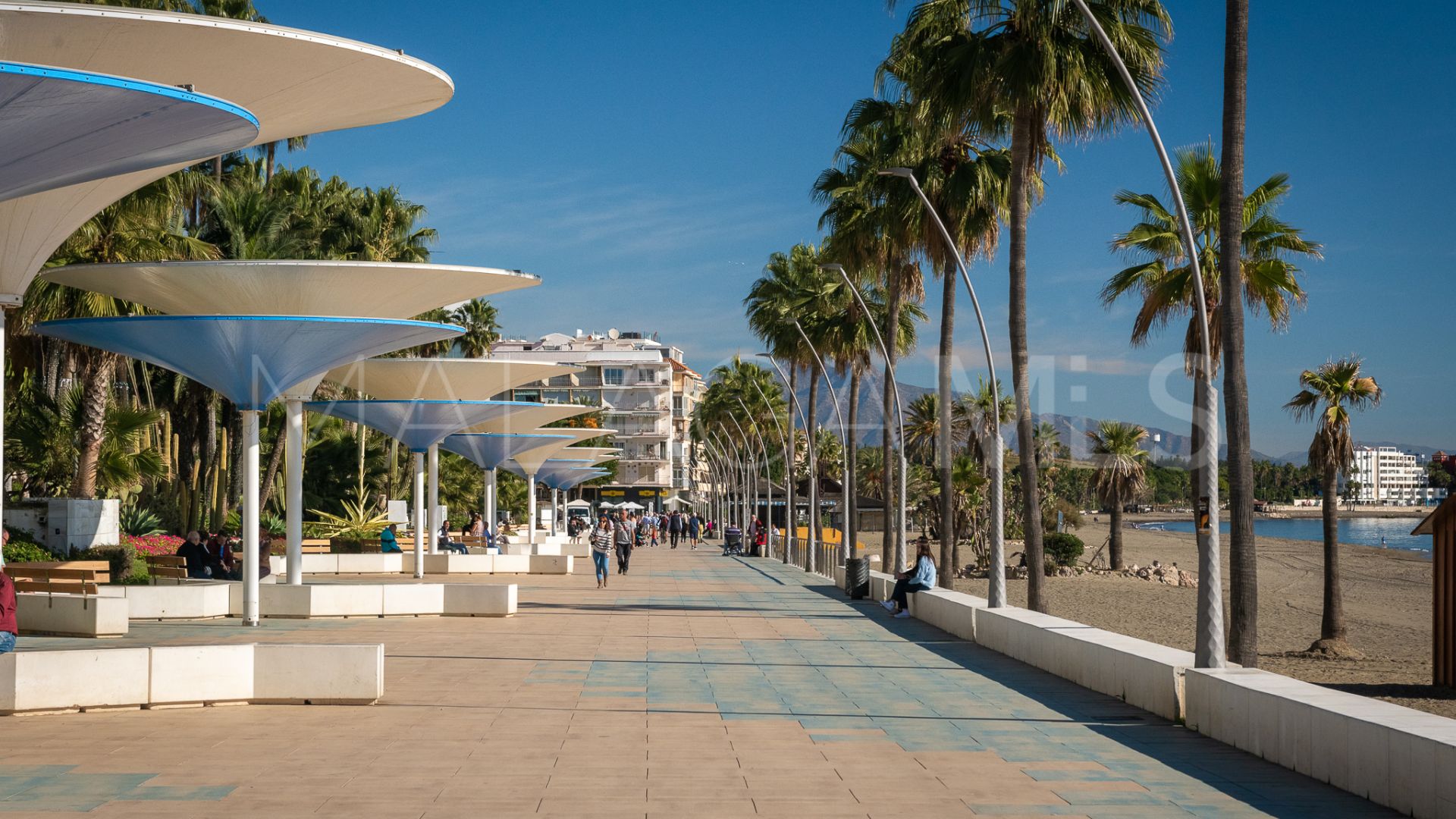 Maison for sale in Estepona Ville