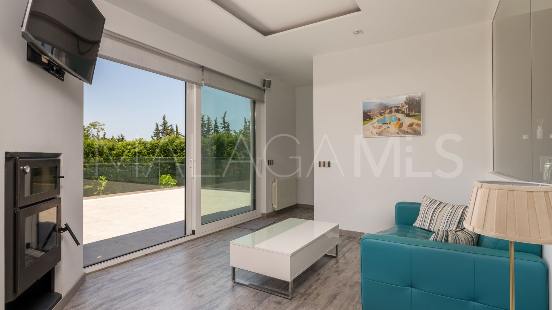 Villa for sale in Nueva Andalucia