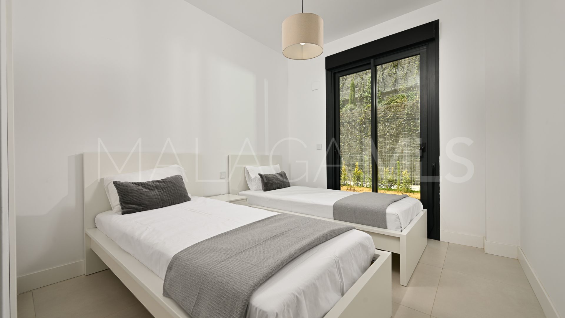 Fuengirola, apartamento planta baja with 3 bedrooms for sale