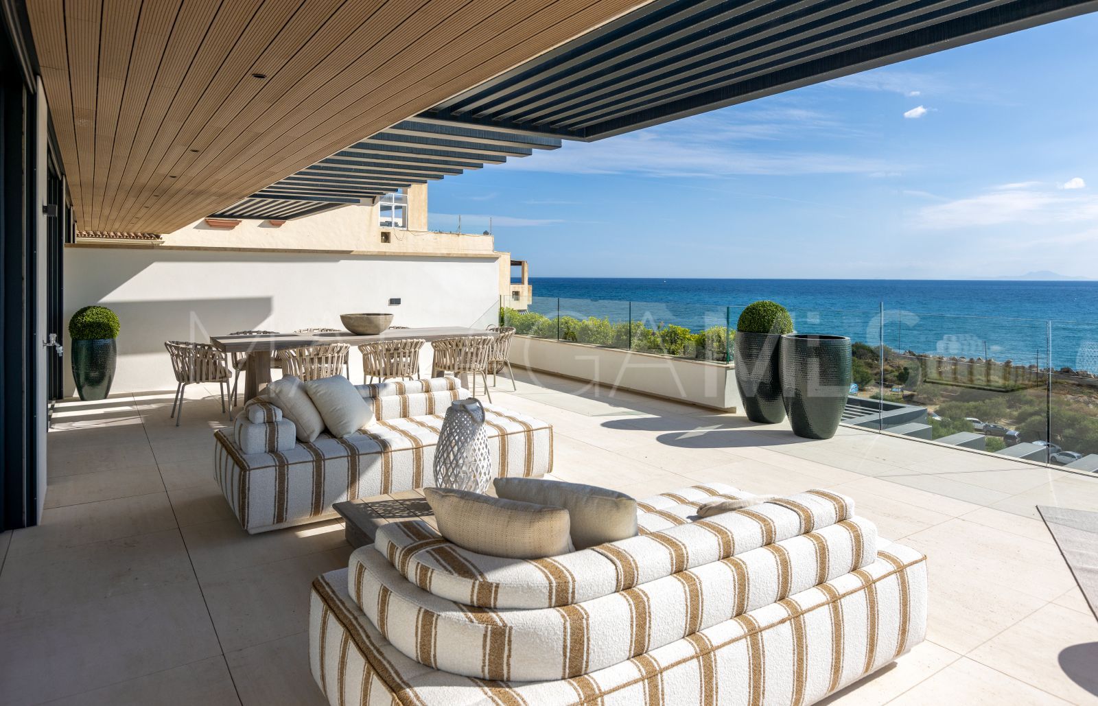 Apartamento for sale with 2 bedrooms in Estepona Puerto