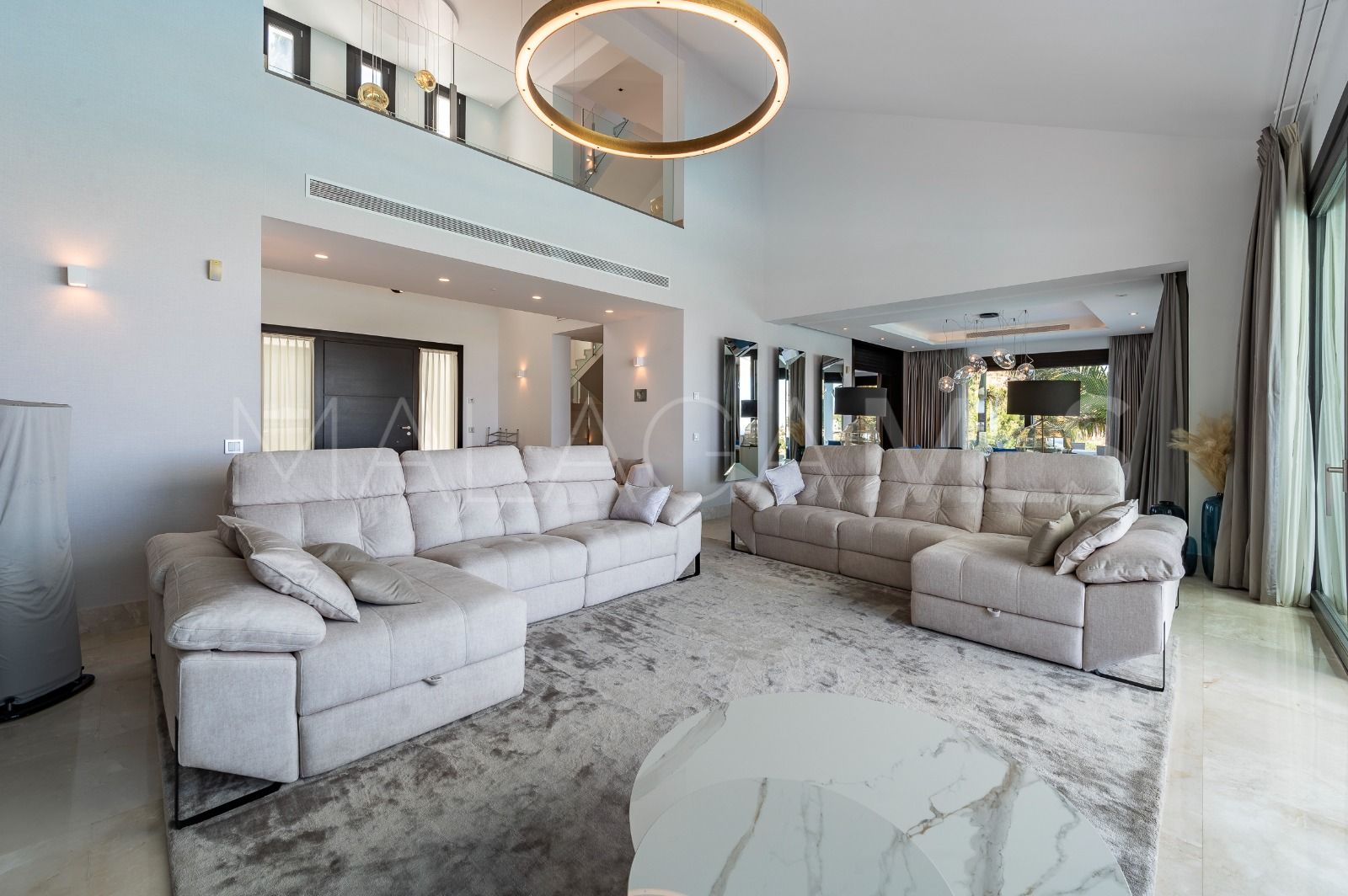Villa de 6 bedrooms for sale in Los Flamingos Golf