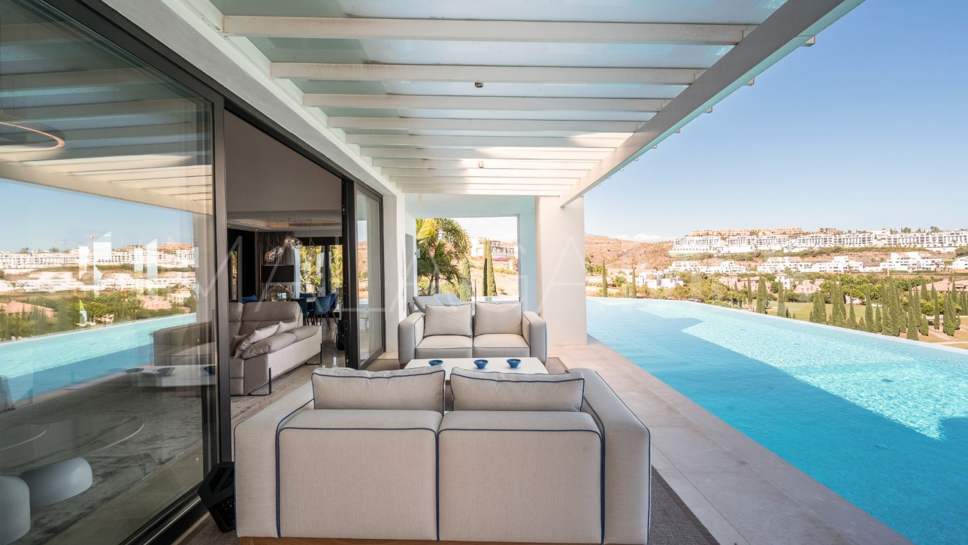 Villa de 6 bedrooms for sale in Los Flamingos Golf