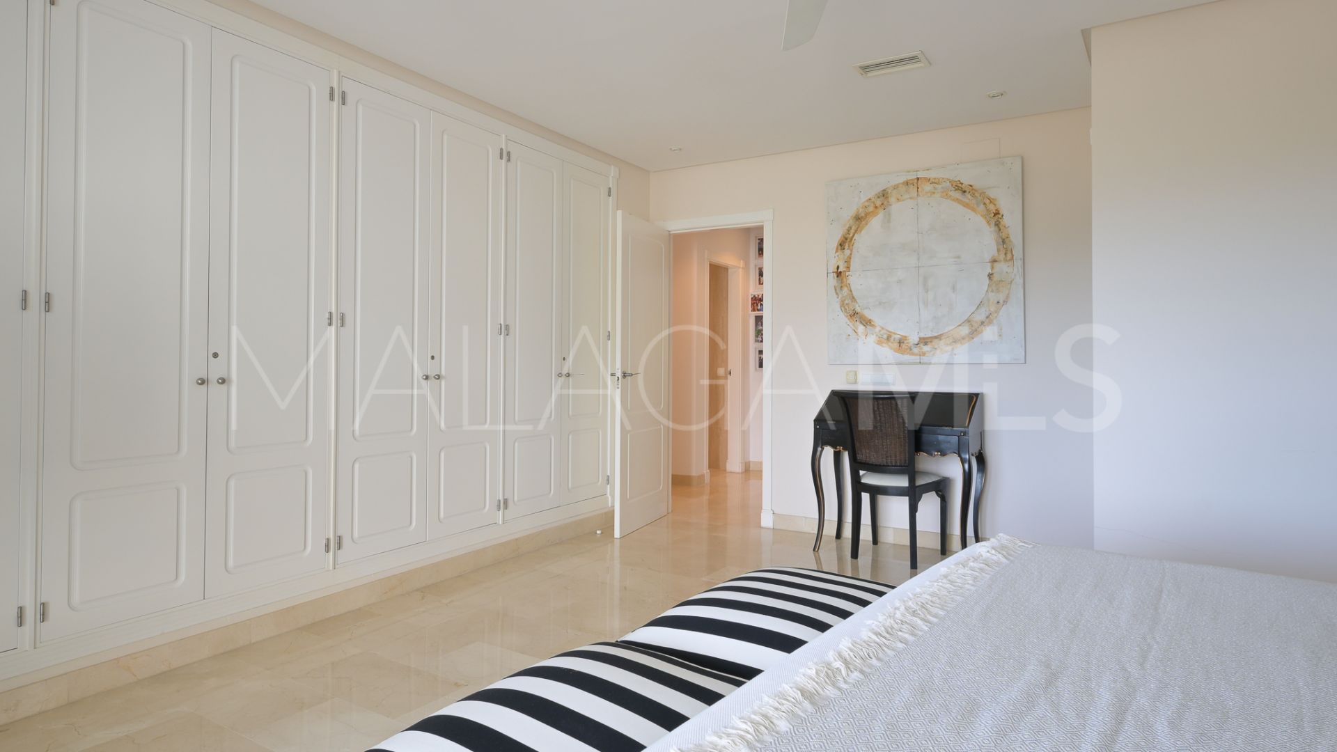 Duplex penthouse for sale in Nueva Andalucia