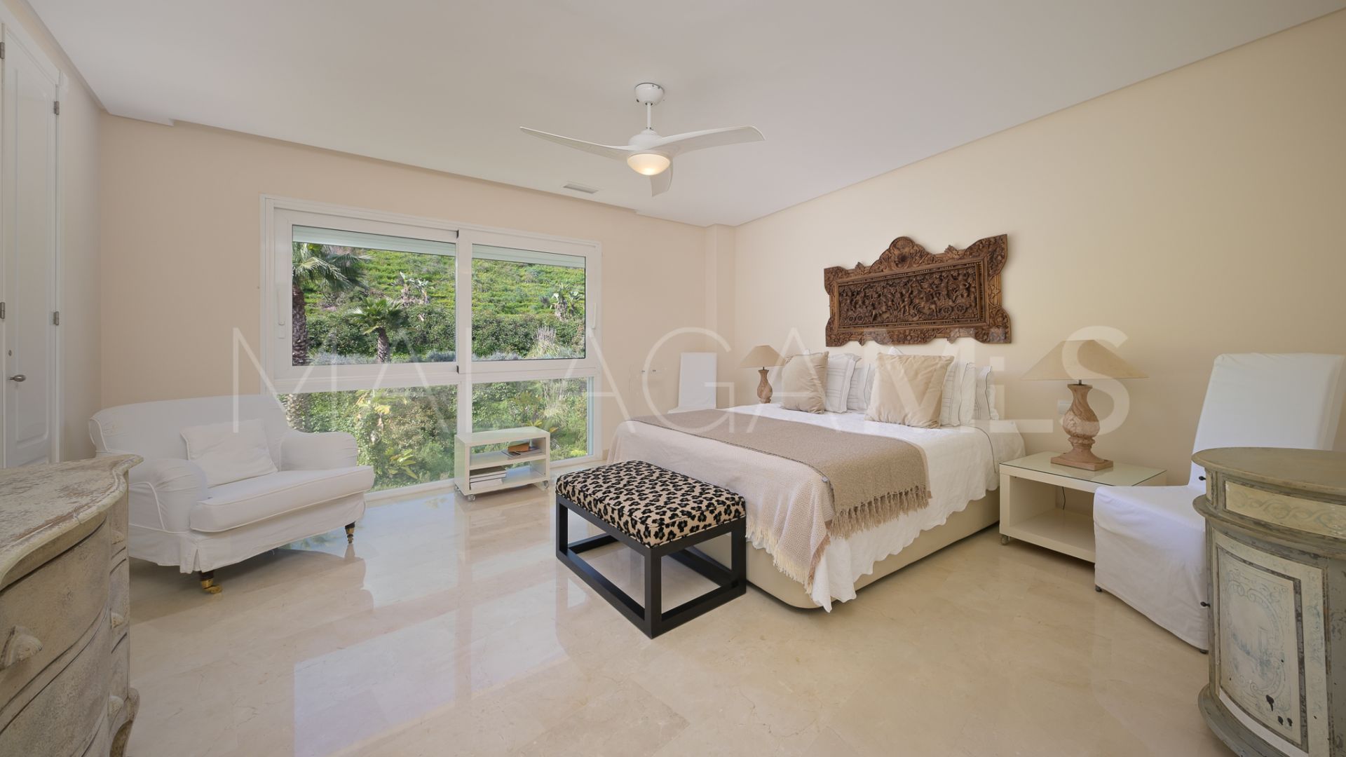 Duplex penthouse for sale in Nueva Andalucia