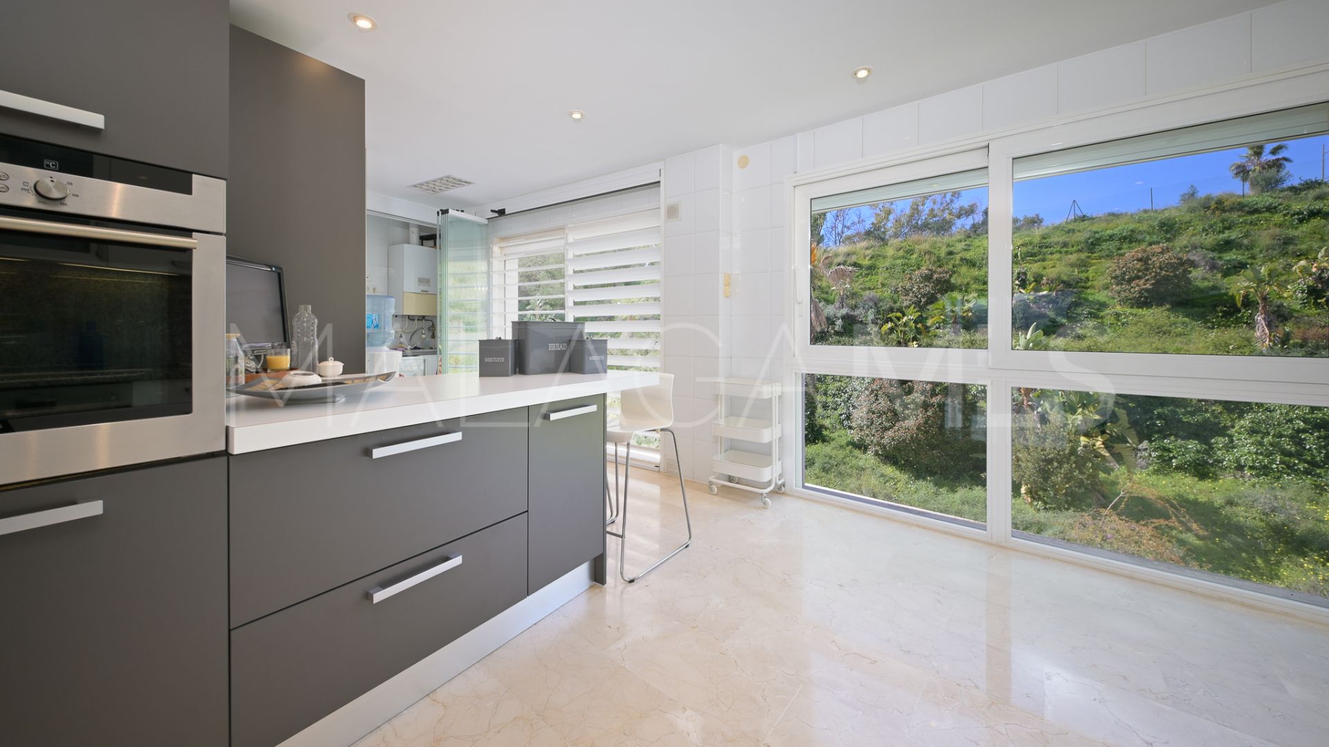 Duplex penthouse for sale in Nueva Andalucia