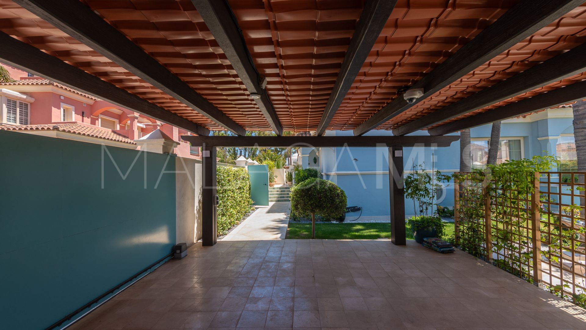 For sale semi detached house in Cortijo Blanco