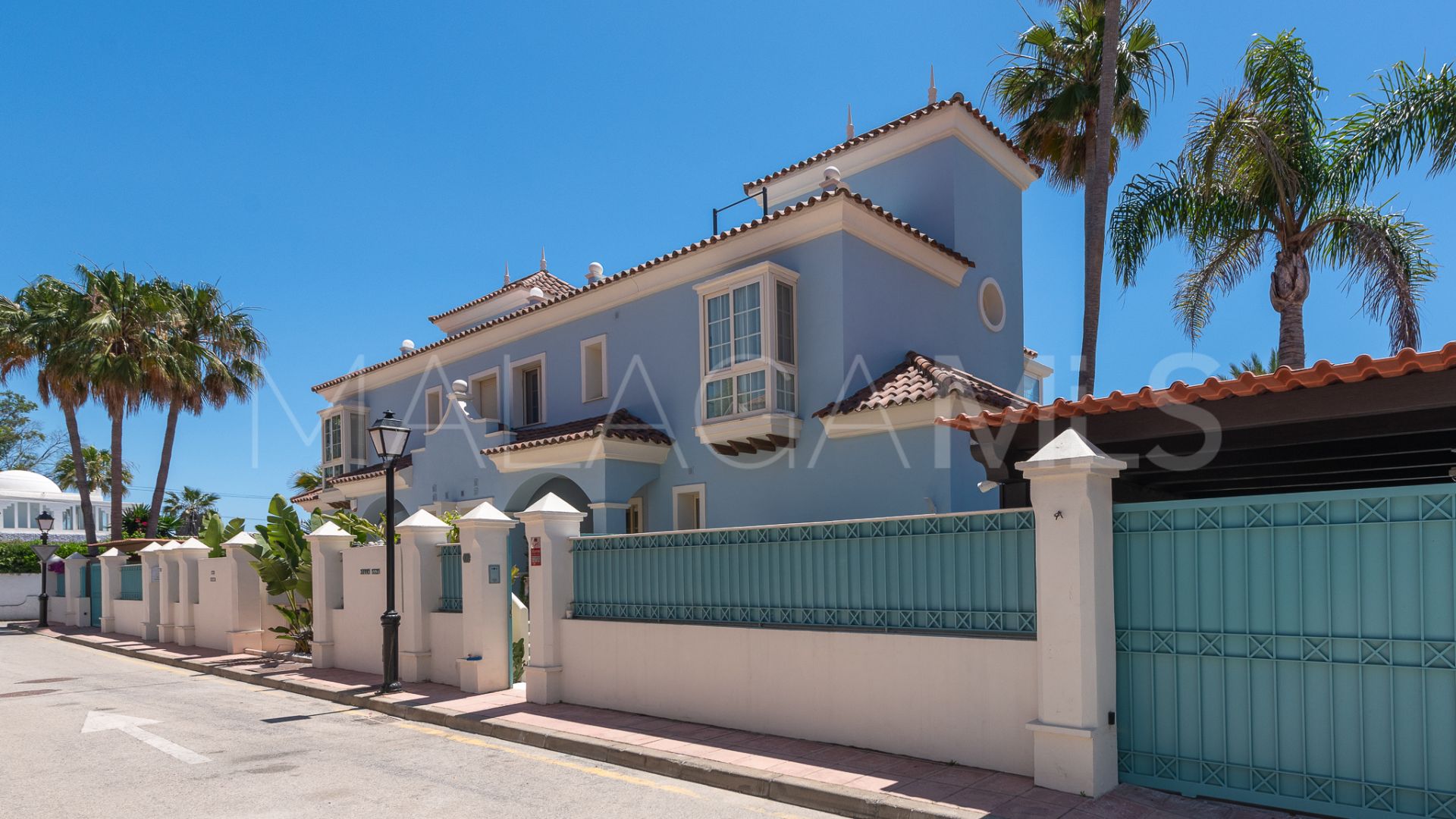 For sale semi detached house in Cortijo Blanco