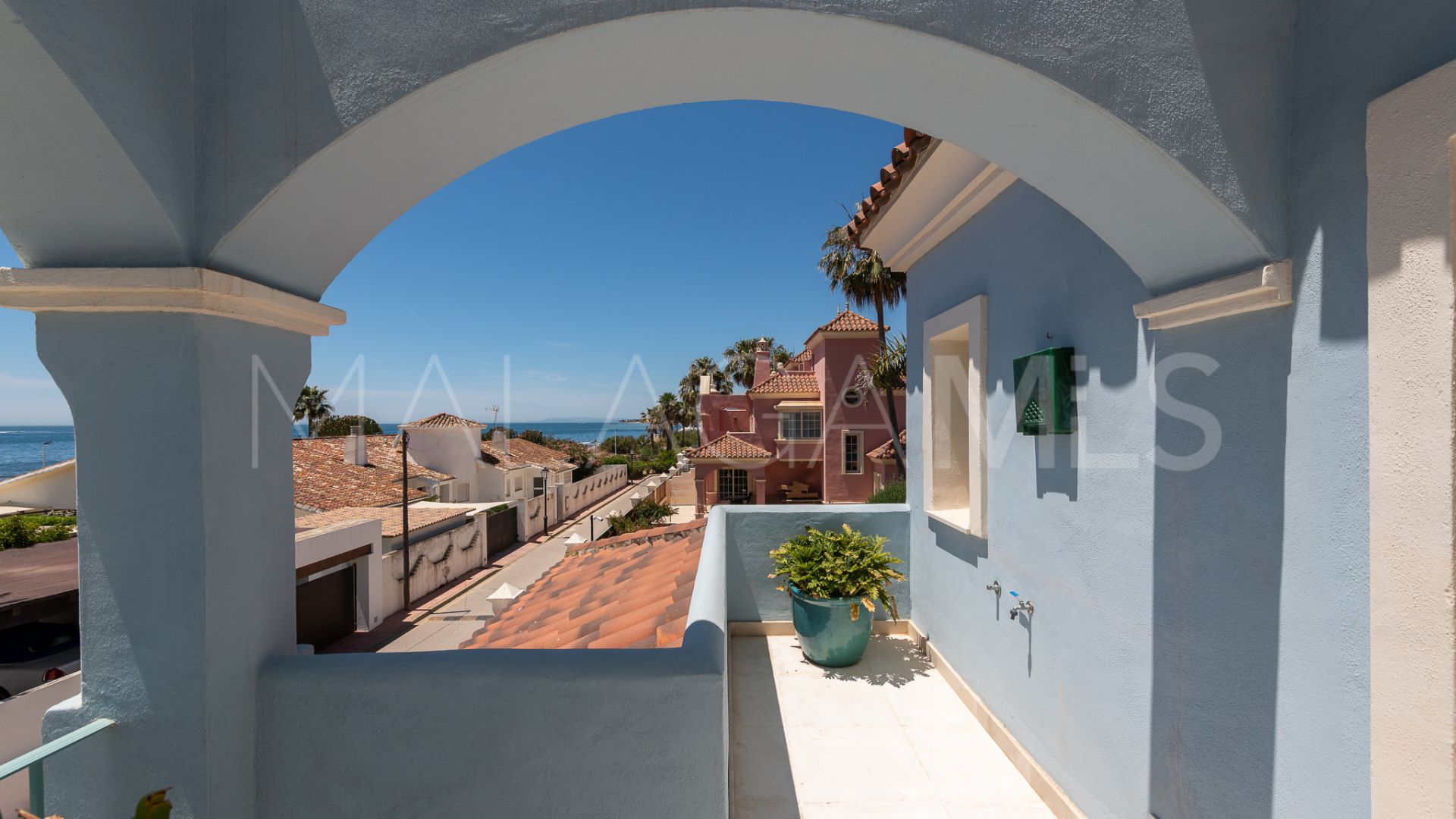 For sale semi detached house in Cortijo Blanco