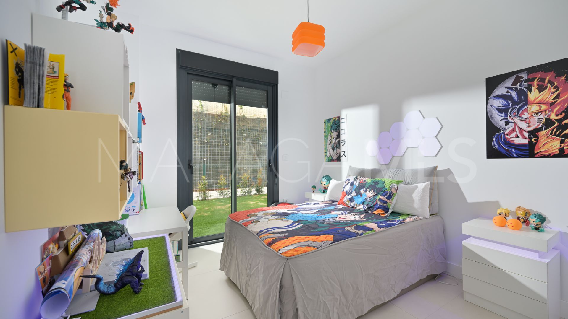 Se vende apartamento planta baja in Fuengirola with 3 bedrooms