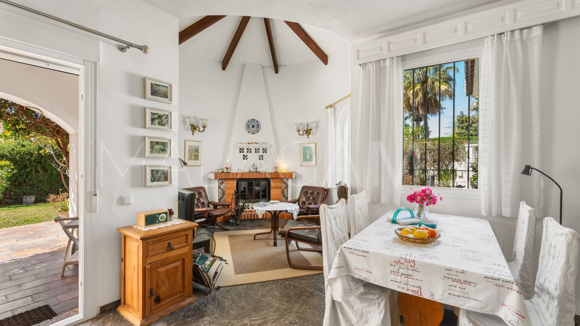 For sale villa in El Rosario