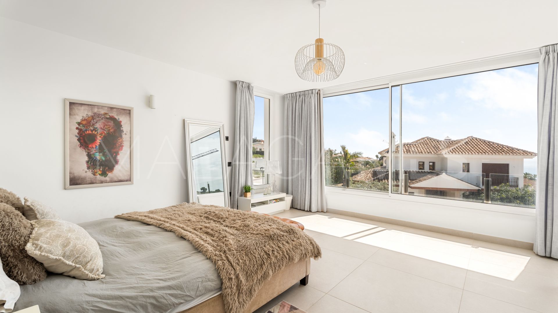 Villa for sale in Mijas