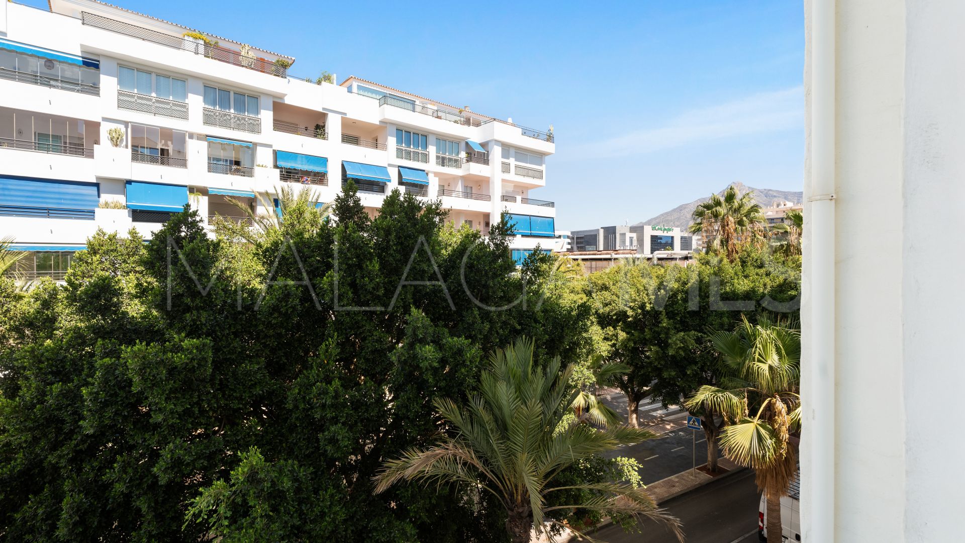 Wohnung for sale in Marbella - Puerto Banus