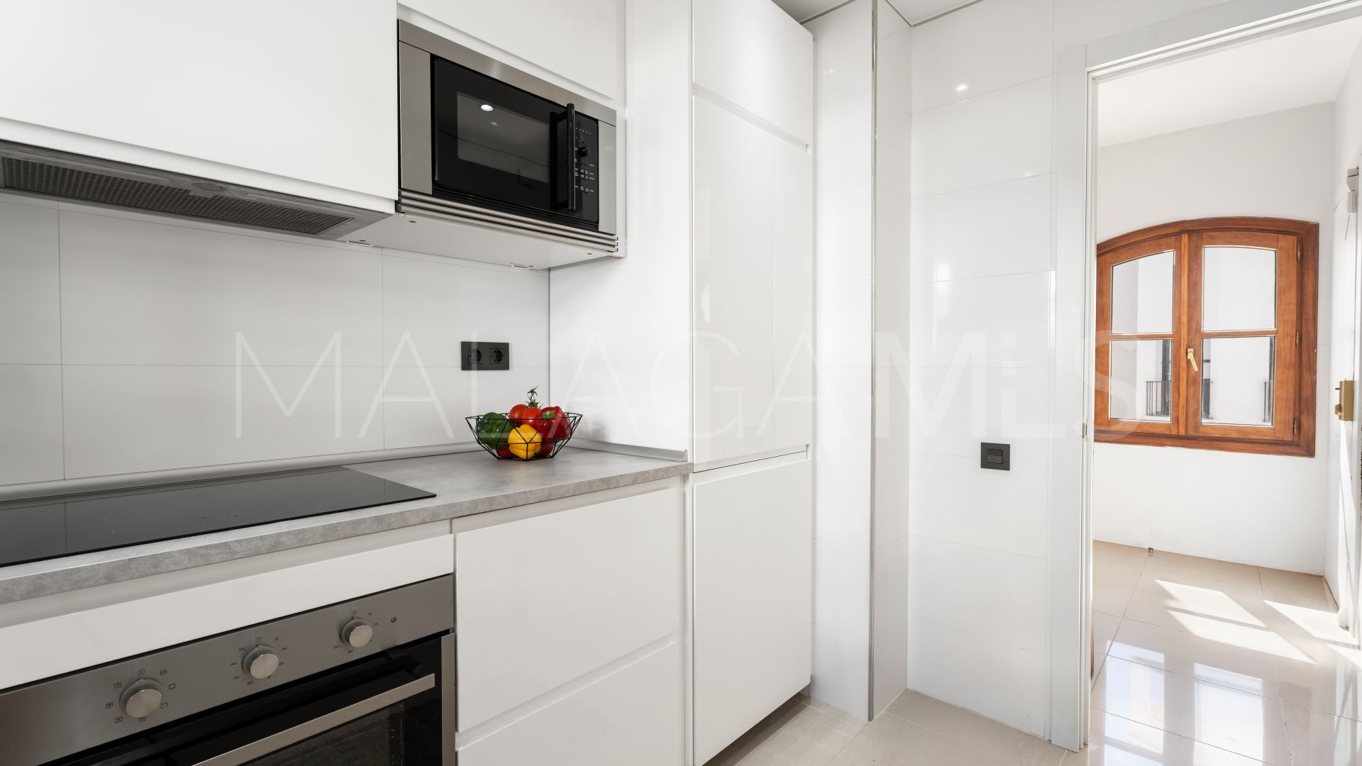 Wohnung for sale in Marbella - Puerto Banus