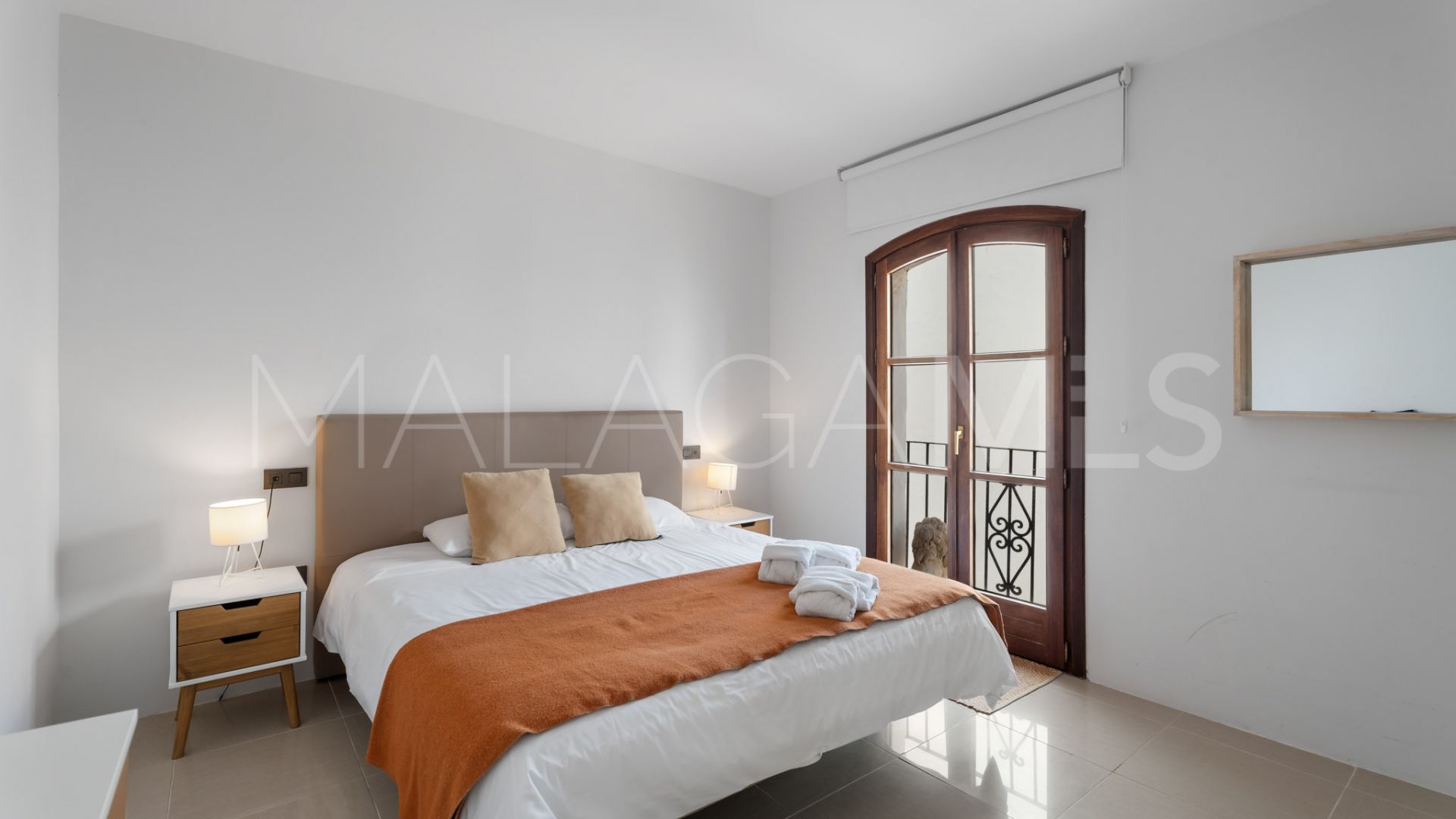 Se vende apartamento in Marbella - Puerto Banus with 2 bedrooms