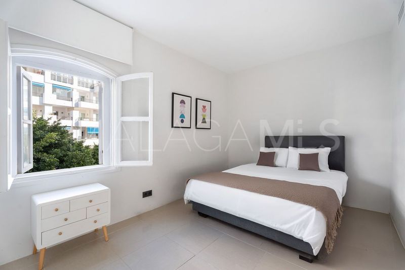 Se vende apartamento in Marbella - Puerto Banus with 2 bedrooms