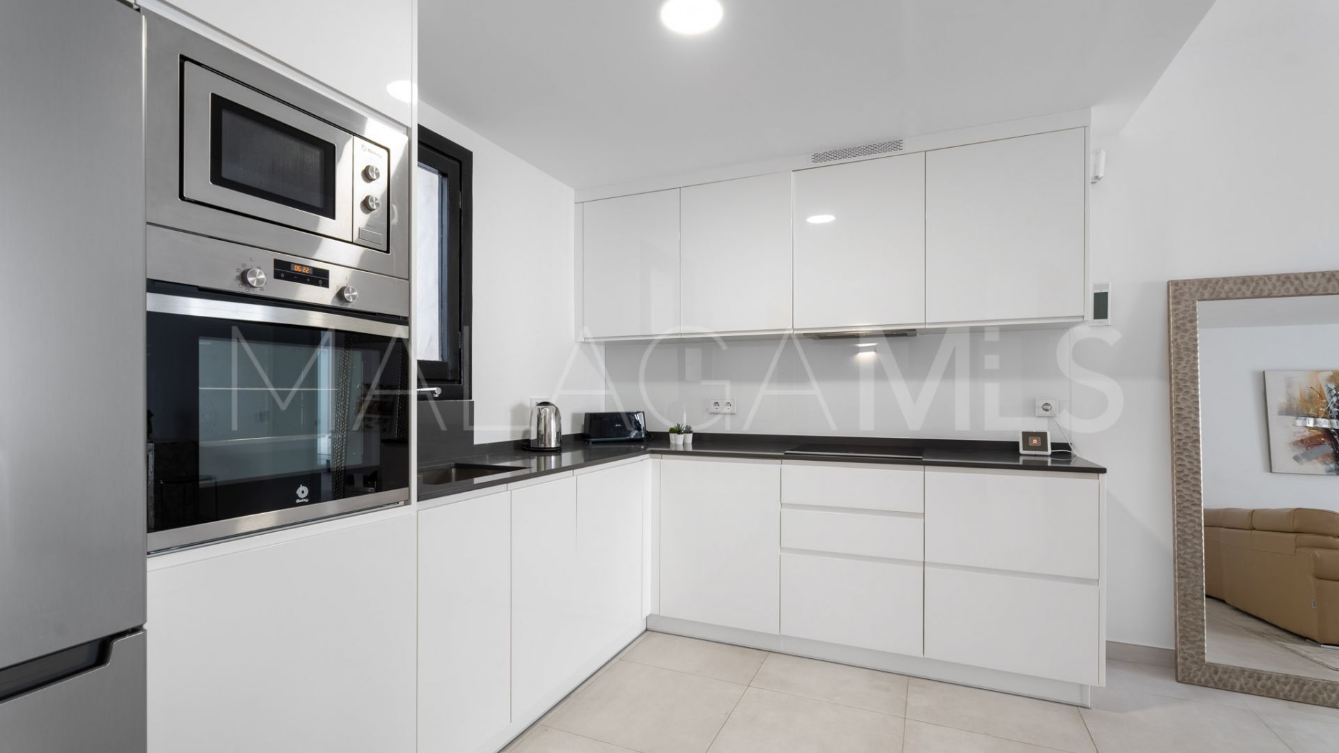 Wohnung for sale in Marbella - Puerto Banus