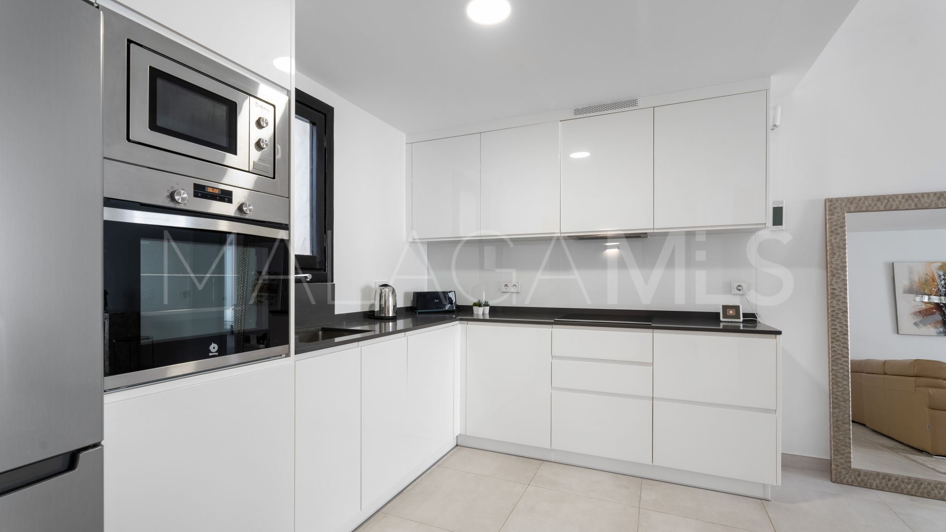 Wohnung for sale in Marbella - Puerto Banus