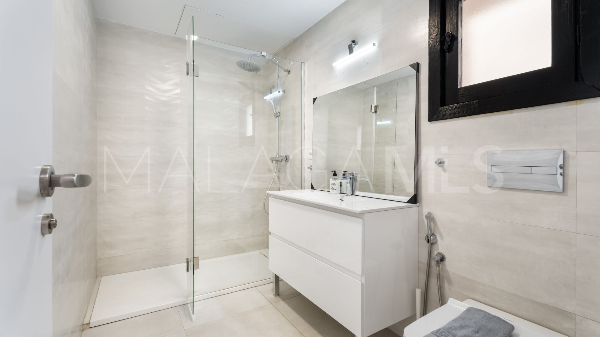 Lägenhet for sale in Marbella - Puerto Banus