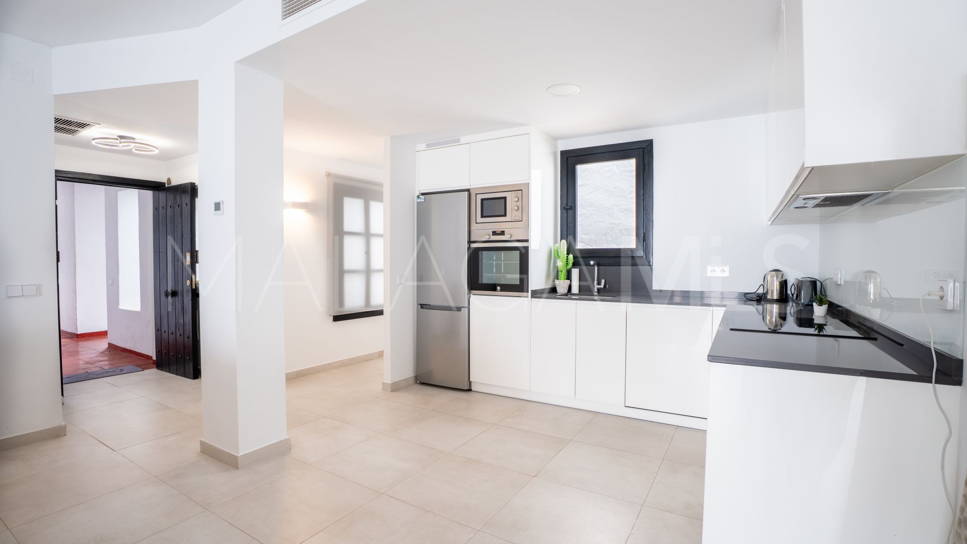 Wohnung for sale in Marbella - Puerto Banus