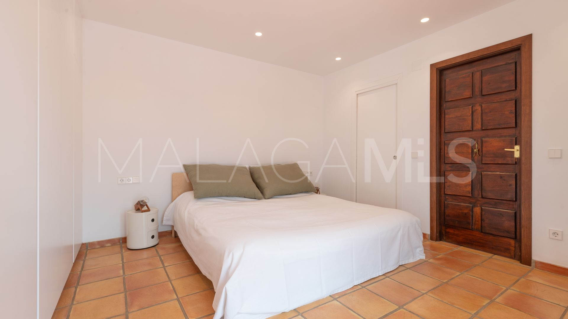 Villa for sale in Nagüeles