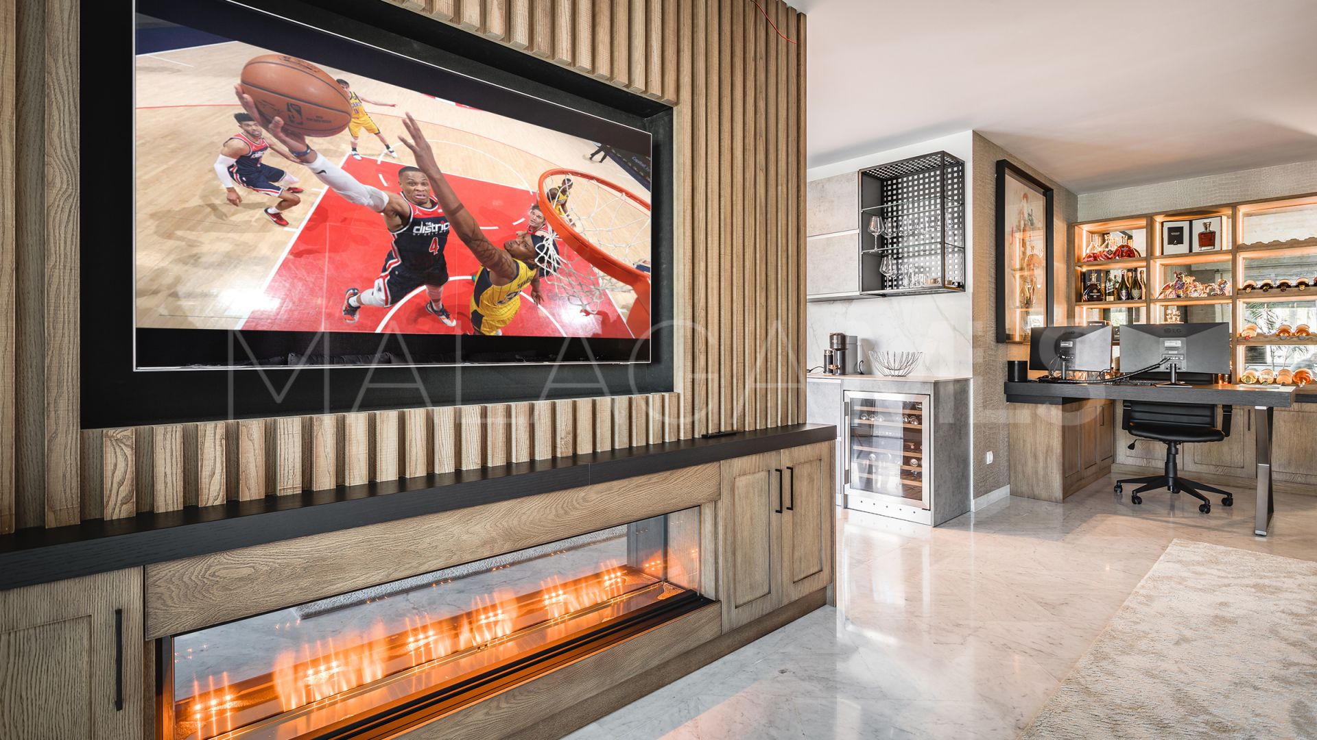 3 bedrooms apartment for sale in Marina Puente Romano