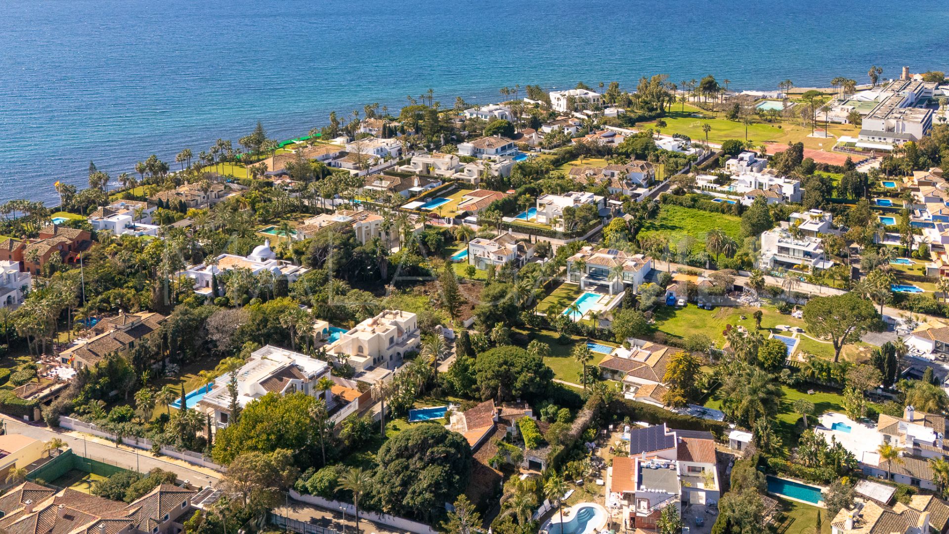 Villa for sale in Casasola