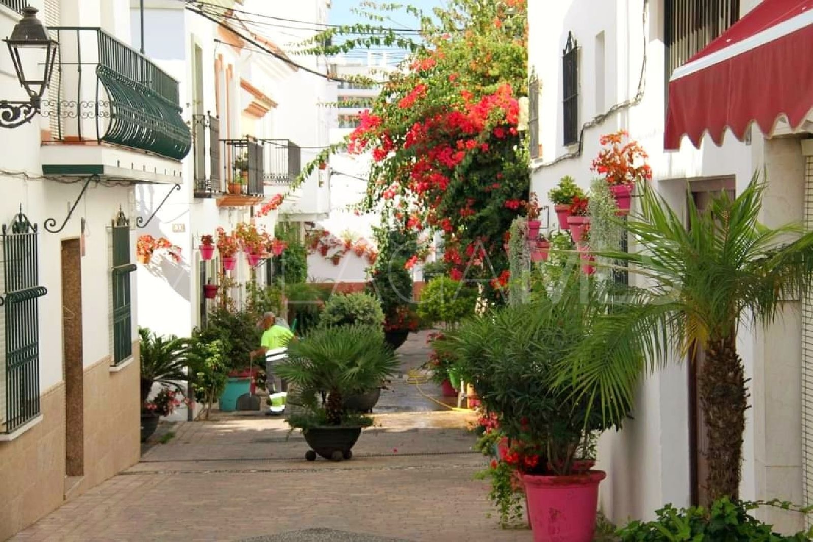 For sale Estepona Old Town town house with 3 bedrooms