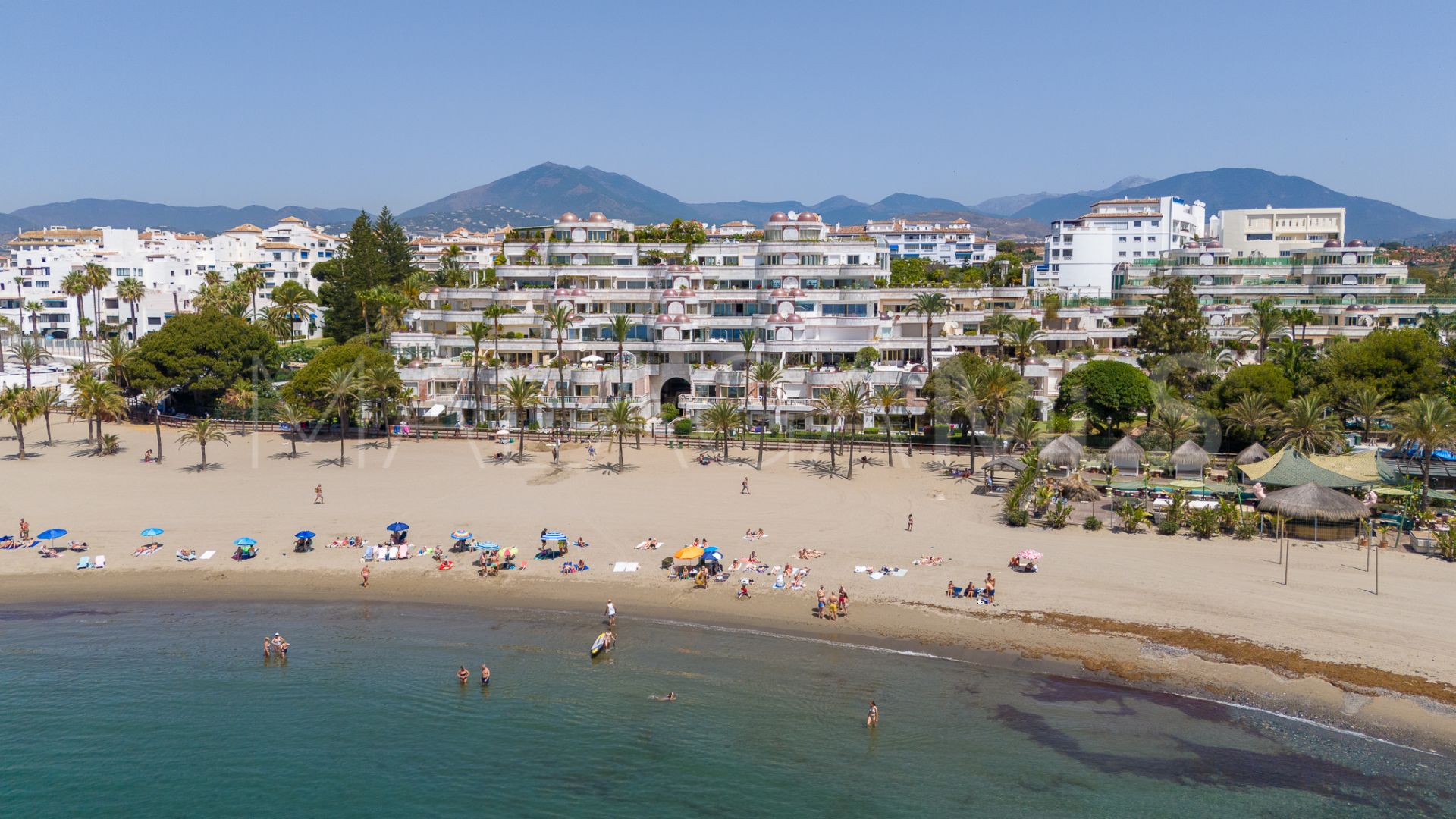 Duplex planta baja for sale de 6 bedrooms in Gray D'Albion