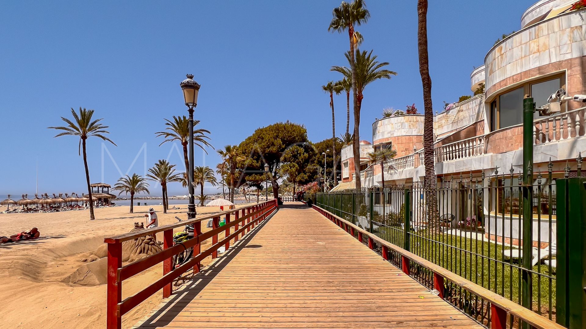 Duplex planta baja for sale de 6 bedrooms in Gray D'Albion