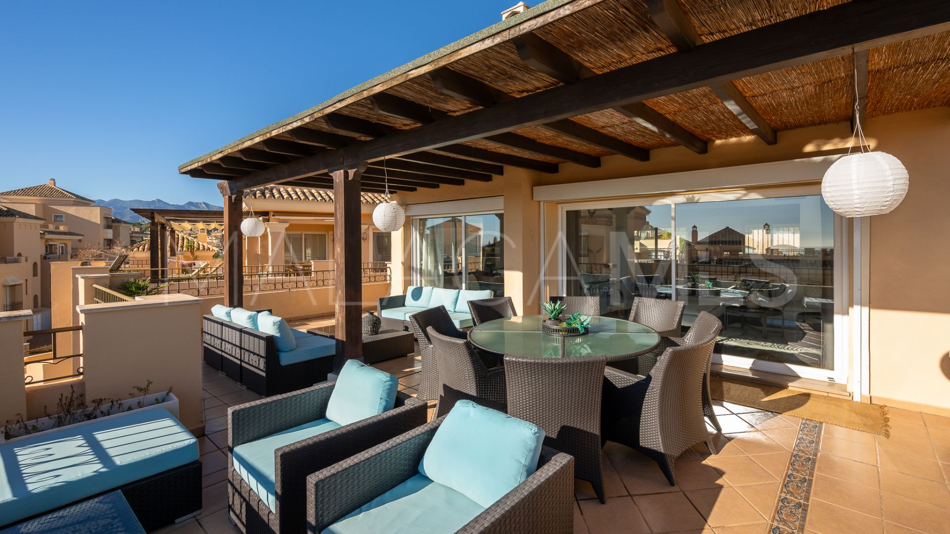 Zweistöckiges penthouse for sale in Hacienda Elviria