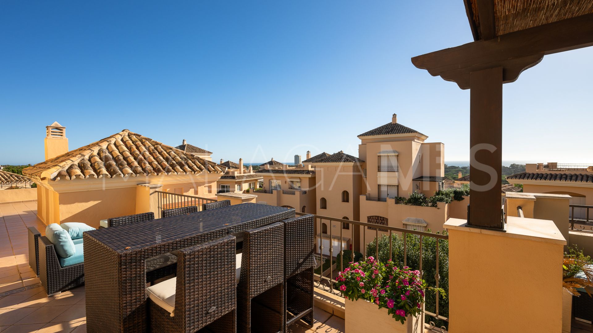 Zweistöckiges penthouse for sale in Hacienda Elviria