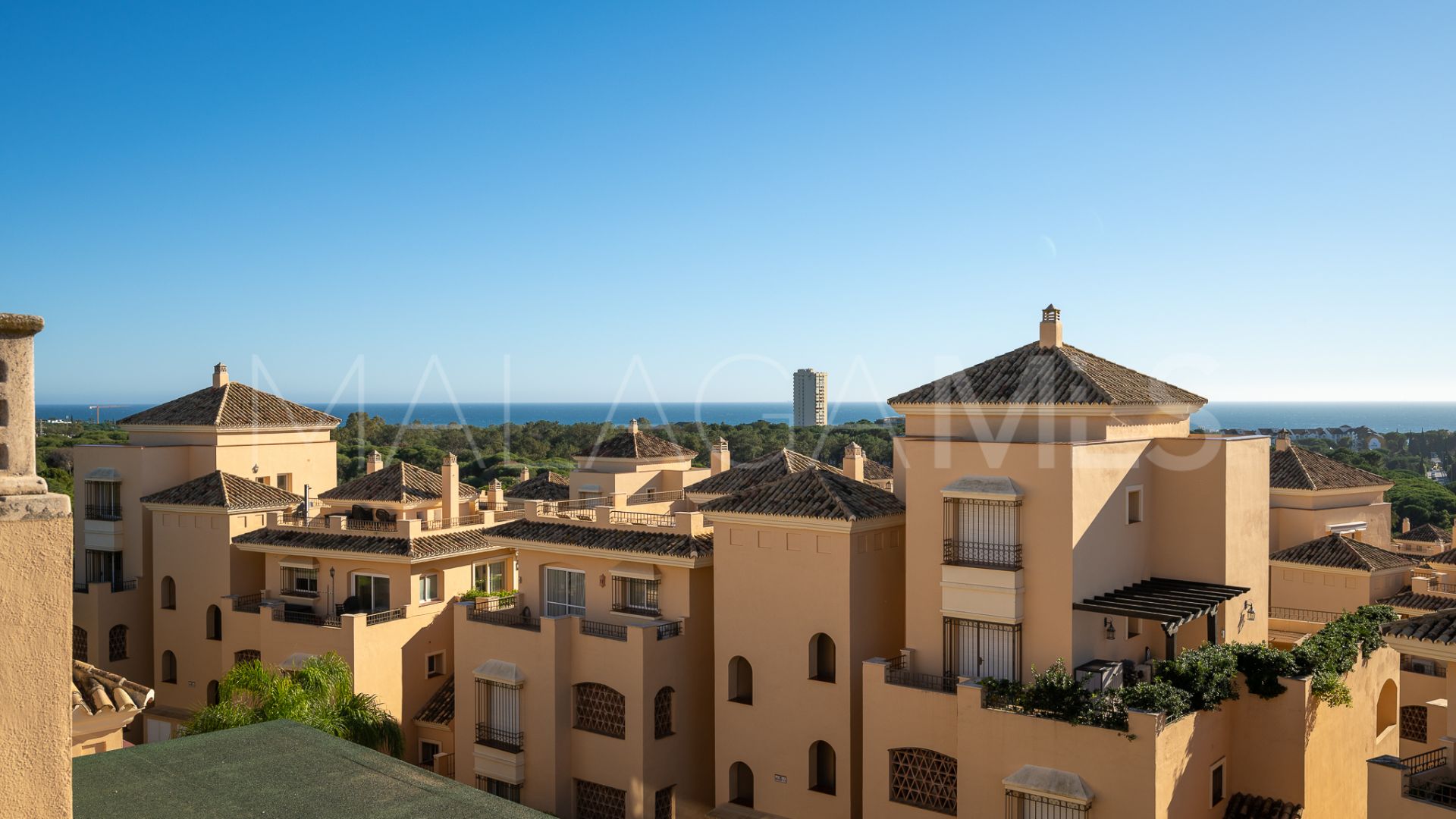 Se vende atico duplex in Hacienda Elviria