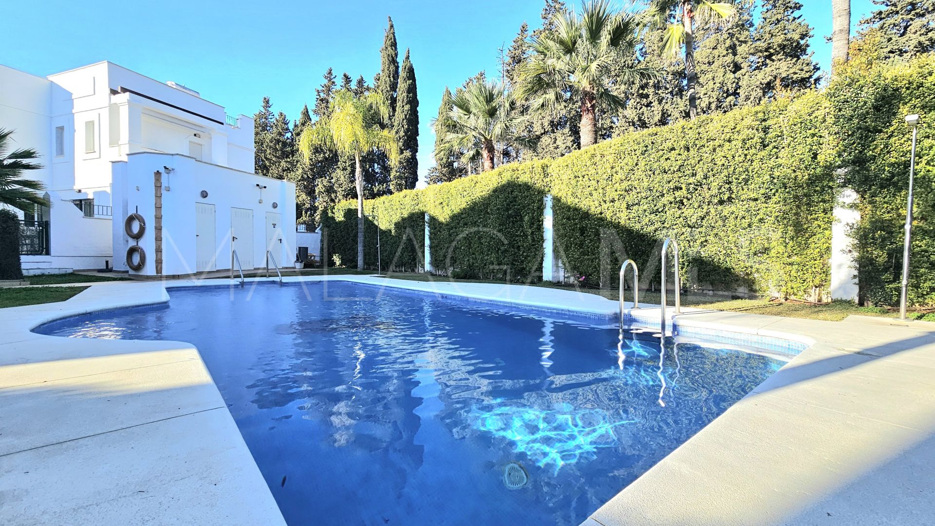 Reihenhaus for sale in Nueva Andalucia