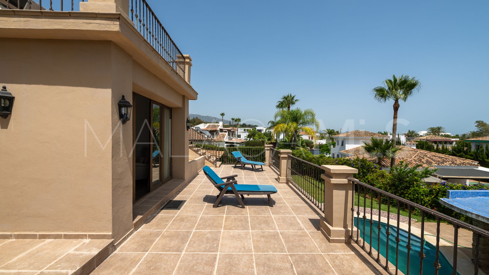 Villa a la venta in Golden Mile with 4 bedrooms