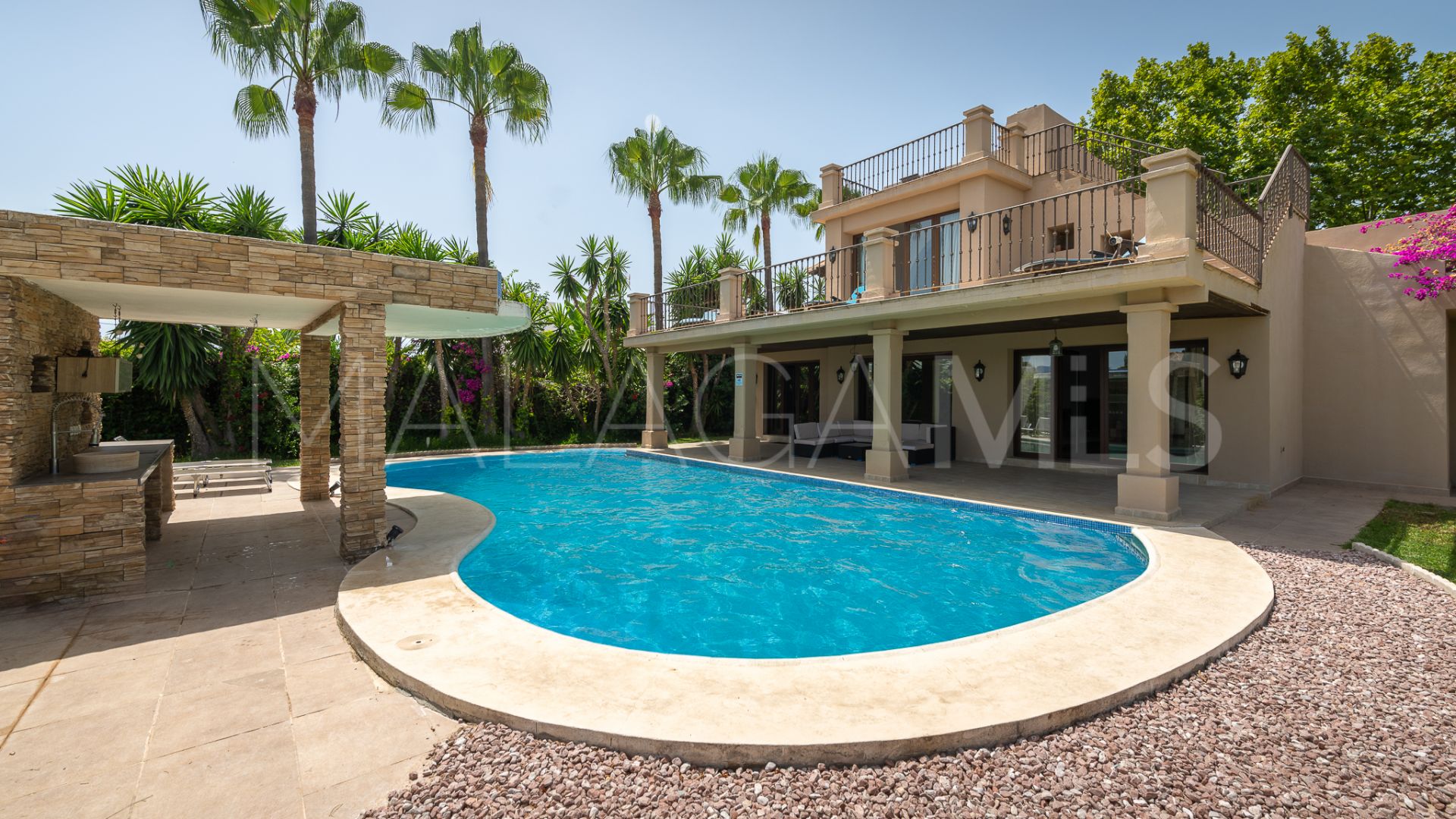 Villa a la venta in Golden Mile with 4 bedrooms