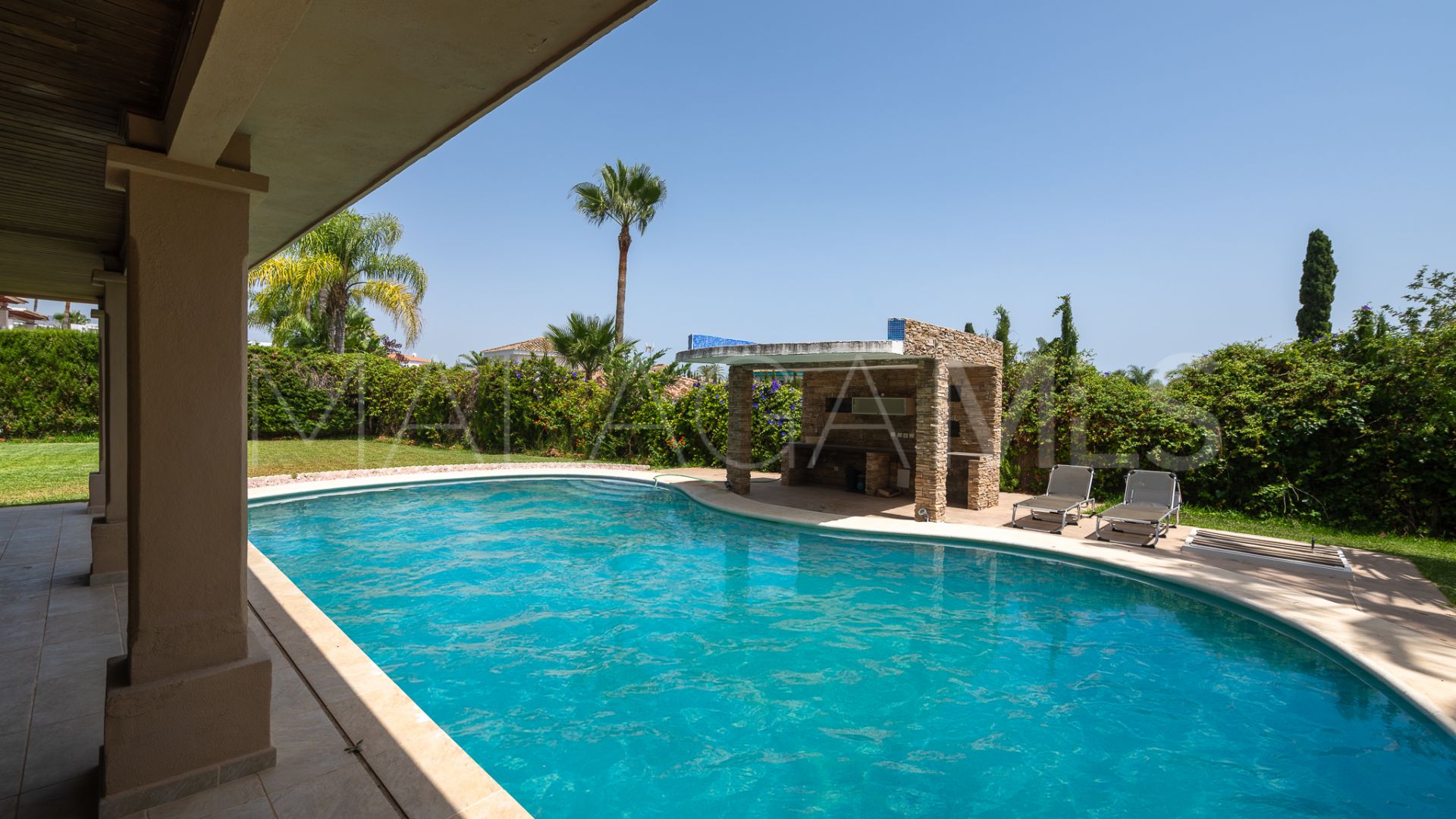 Villa a la venta in Golden Mile with 4 bedrooms