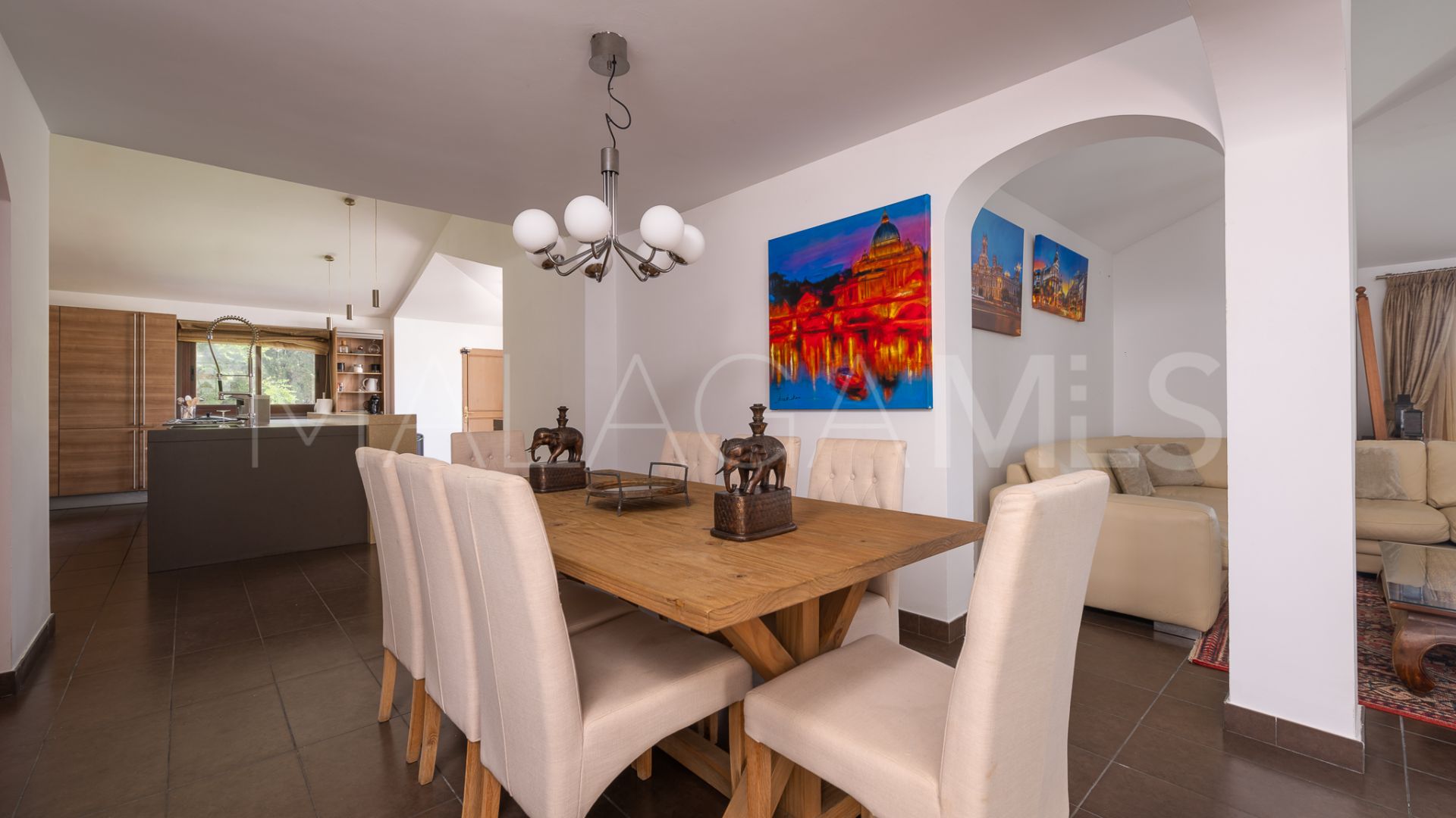 Villa a la venta in Golden Mile with 4 bedrooms