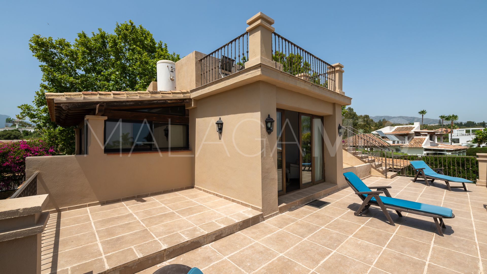 Villa a la venta in Golden Mile with 4 bedrooms