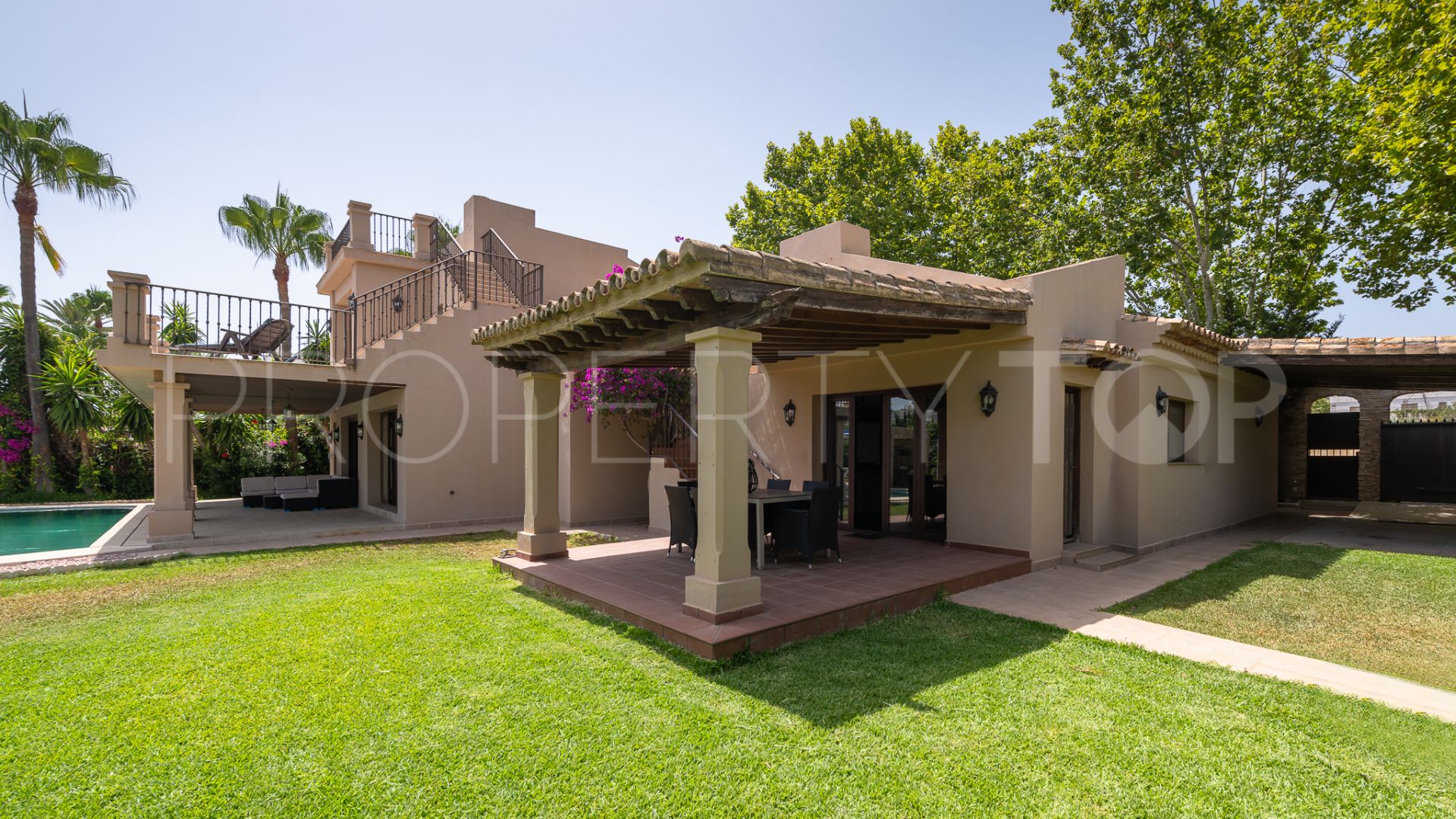 For sale Golden Mile villa with 4 bedrooms