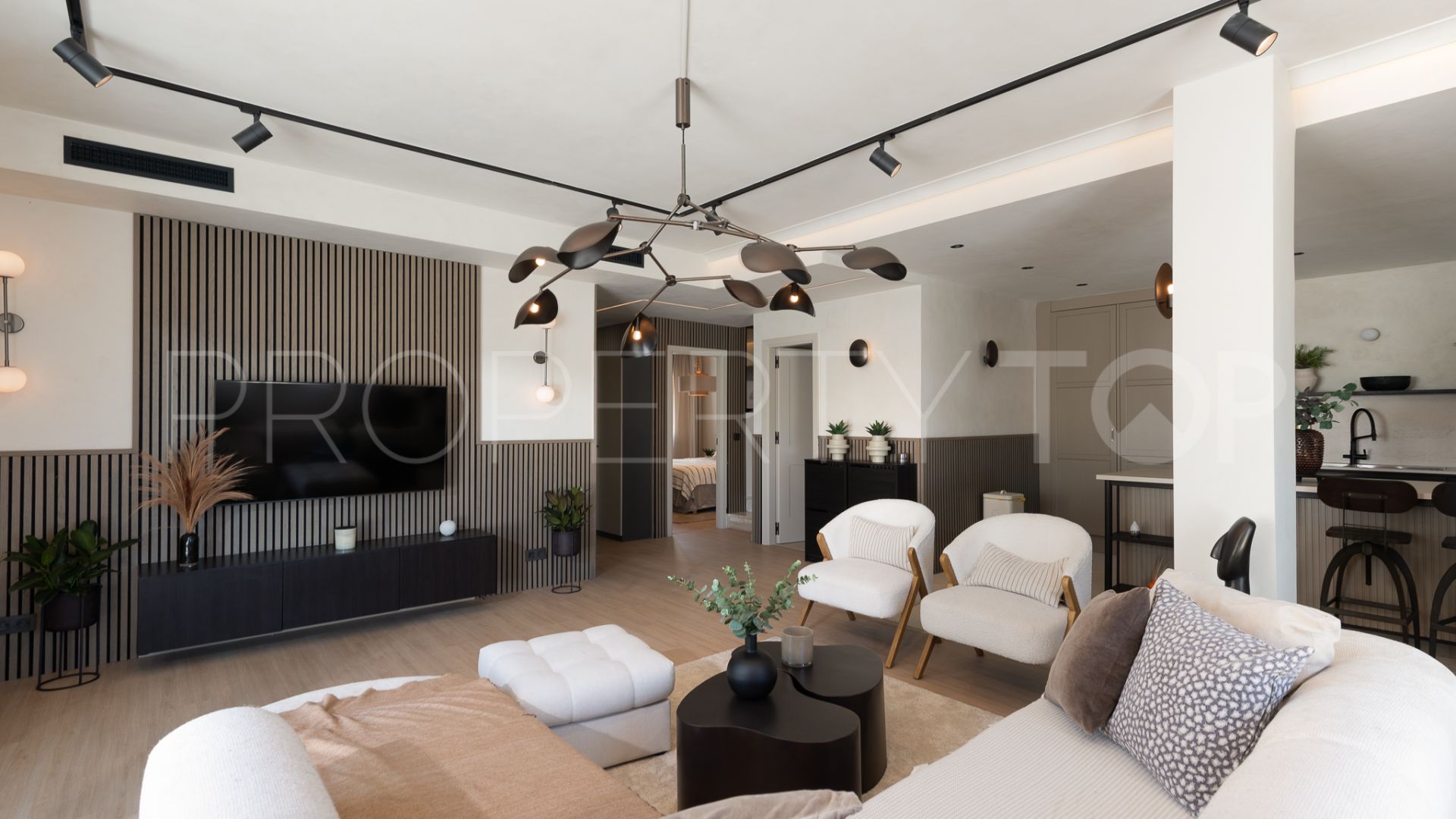 Atico duplex a la venta en Jardines de Sierra Blanca con 3 dormitorios