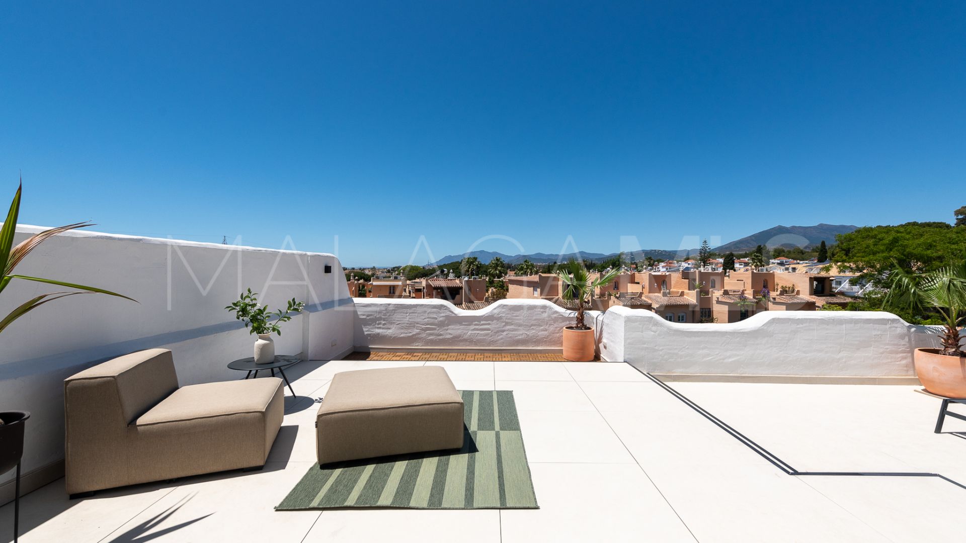 3 bedrooms Jardines de Sierra Blanca duplex penthouse for sale