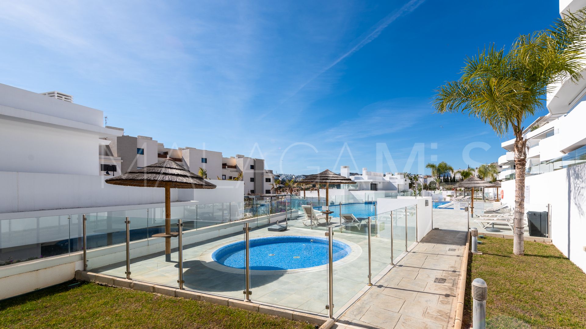 Apartamento planta baja de 3 bedrooms a la venta in Cala de Mijas