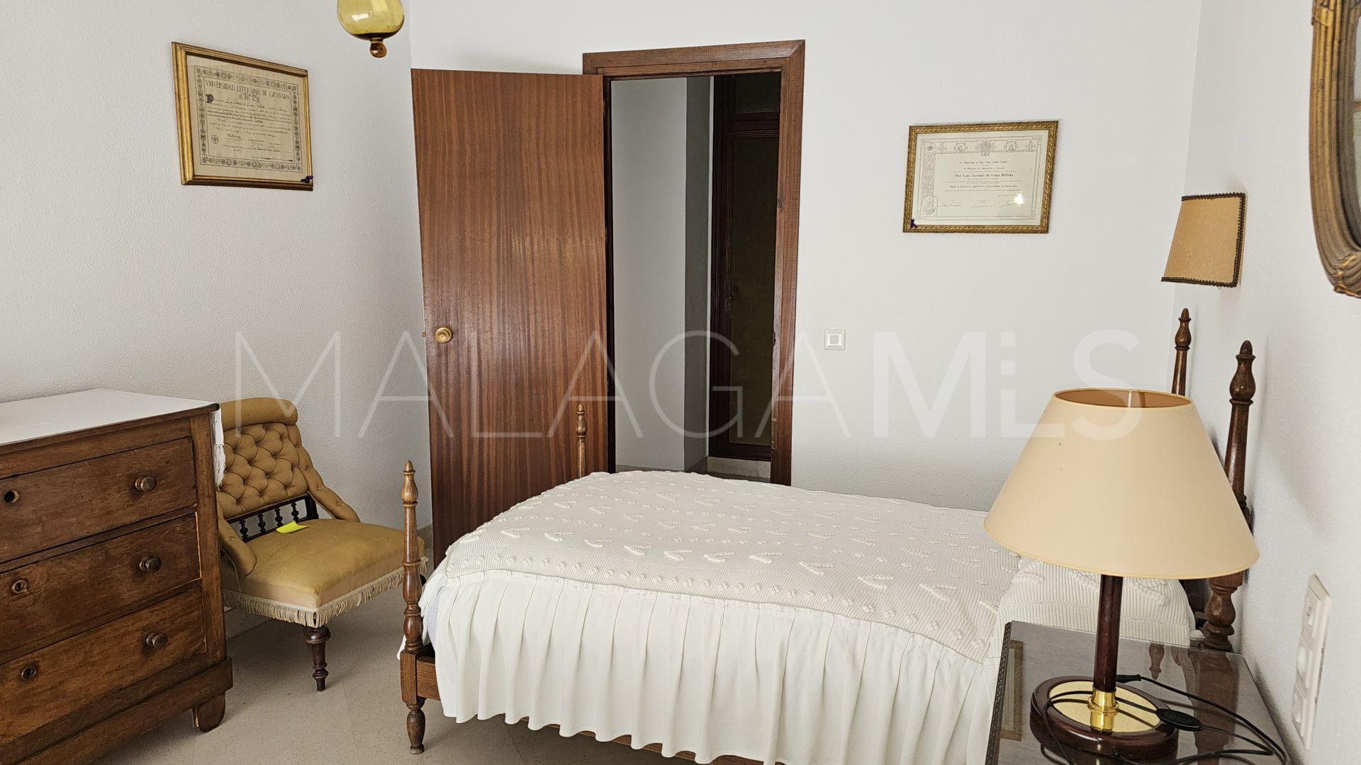 Antequera 7 bedrooms penthouse for sale