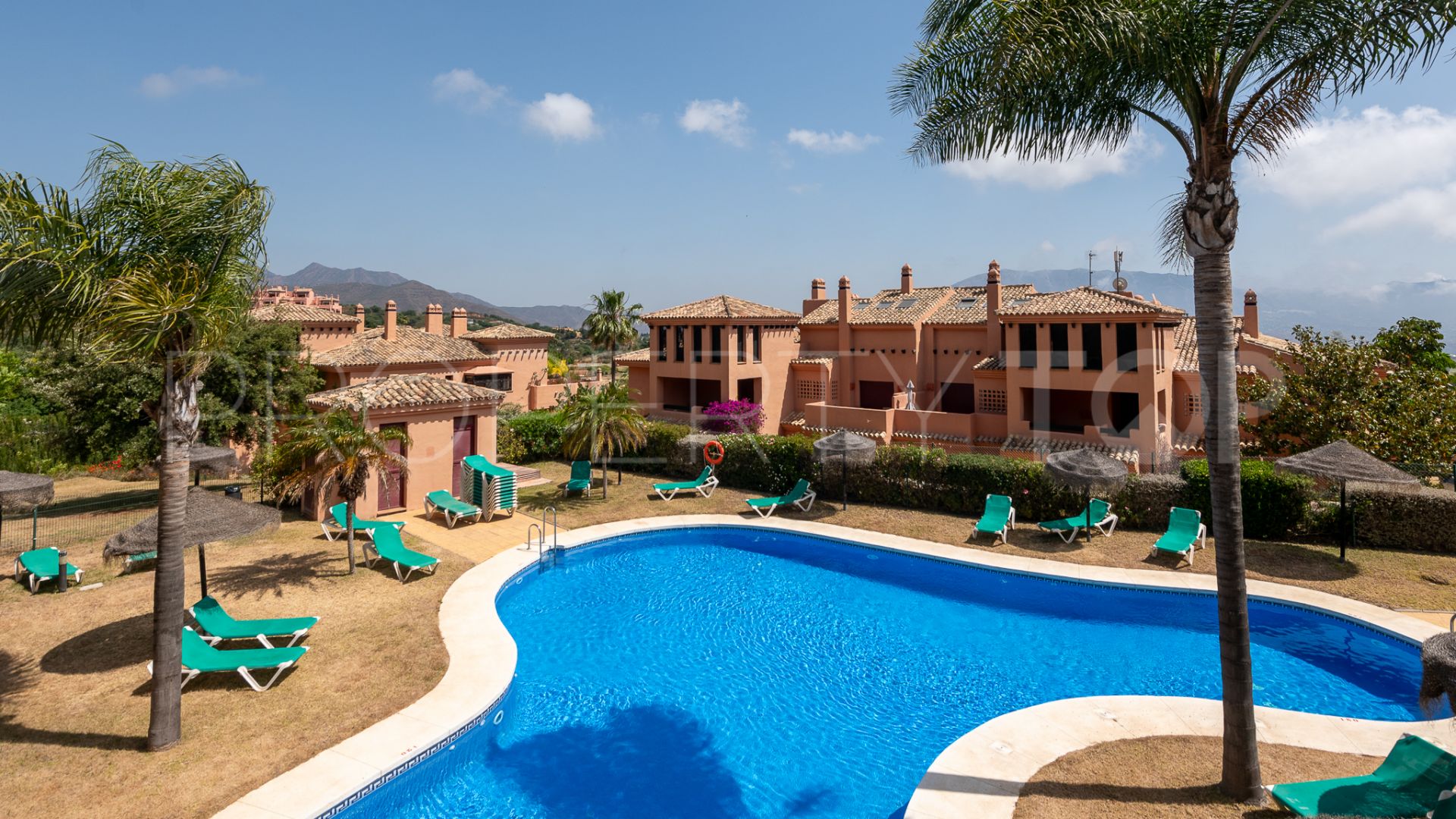 For sale 3 bedrooms duplex penthouse in La Mairena