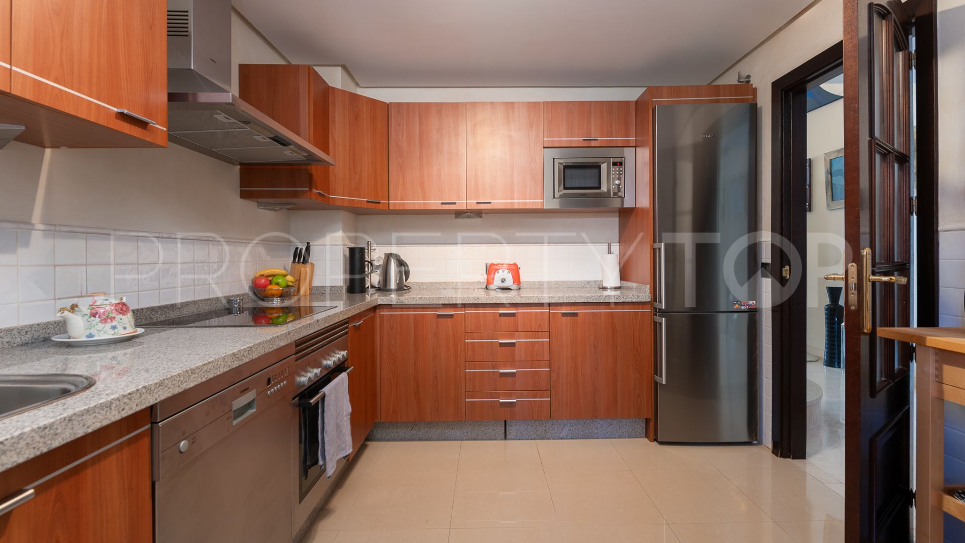 Comprar atico duplex en La Mairena de 3 dormitorios