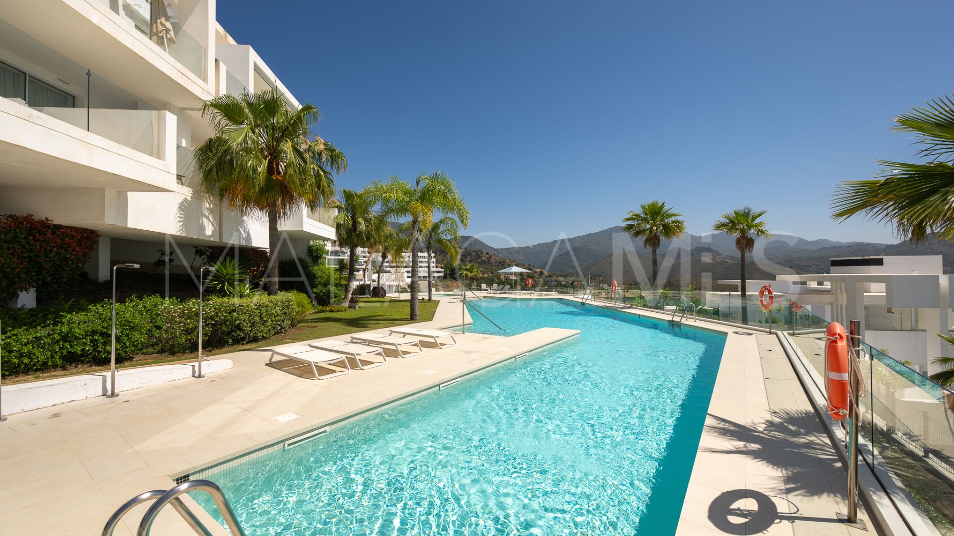 Zweistöckiges penthouse for sale in Marbella City