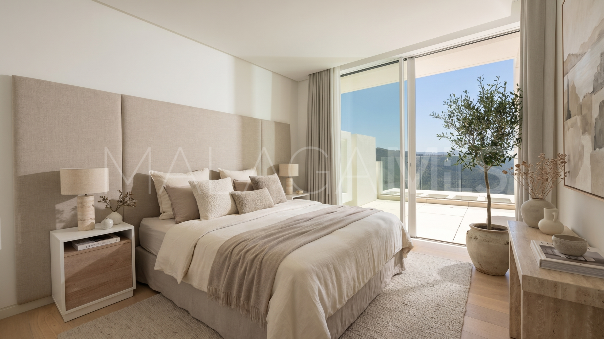 Zweistöckiges penthouse for sale in Marbella City
