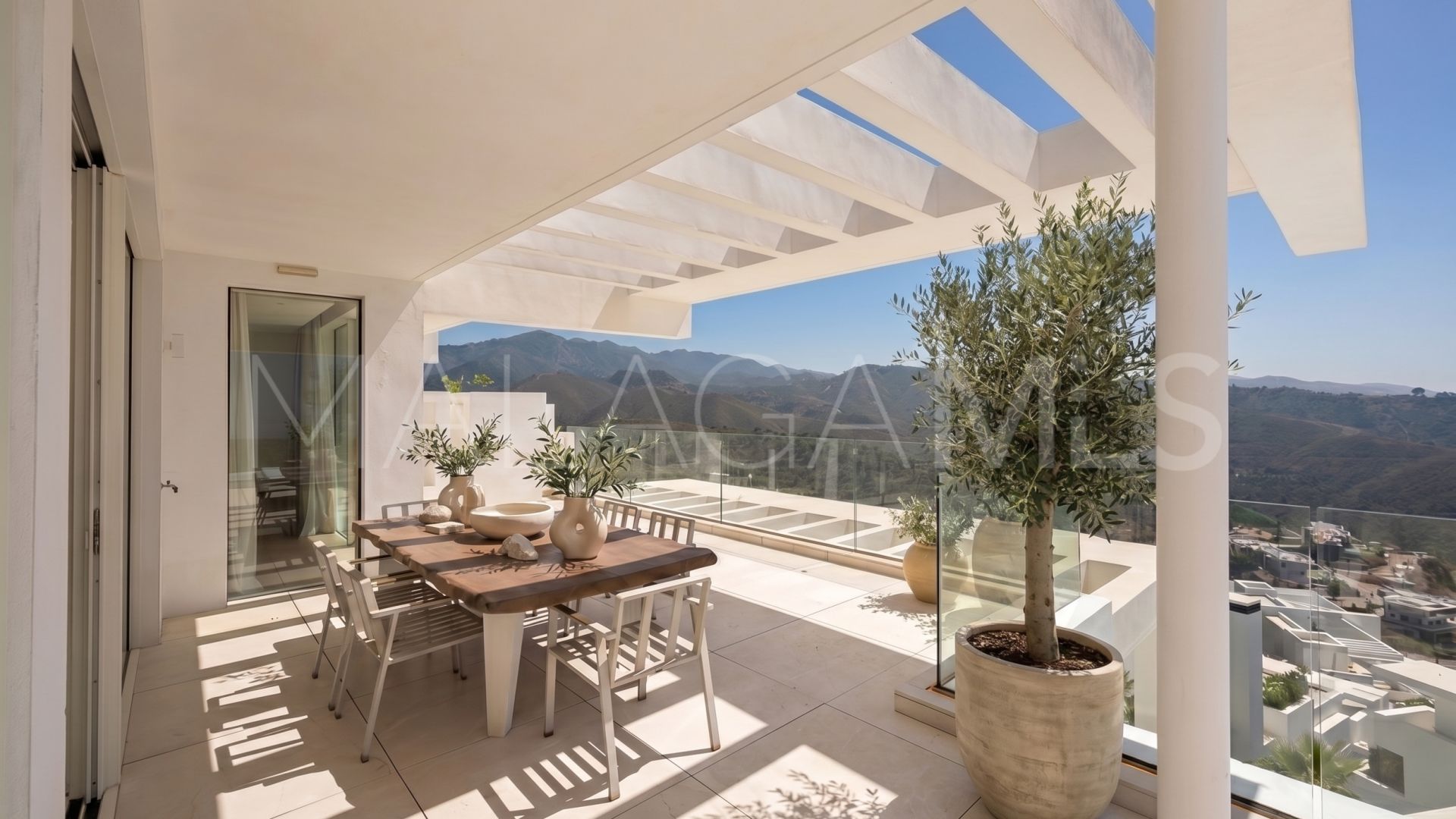 Zweistöckiges penthouse for sale in Marbella City
